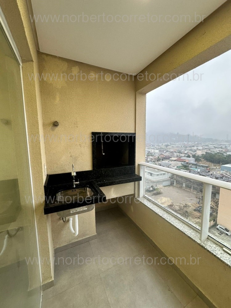 Aluguel Anual Itapema SC, 2 dormit�rios com Lazer