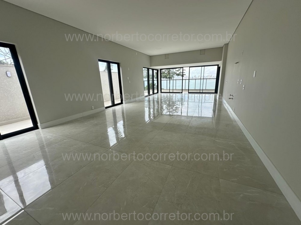 MANS�O VISTA MAR , CANTO DA PRAIA , ITAPEMA SC 