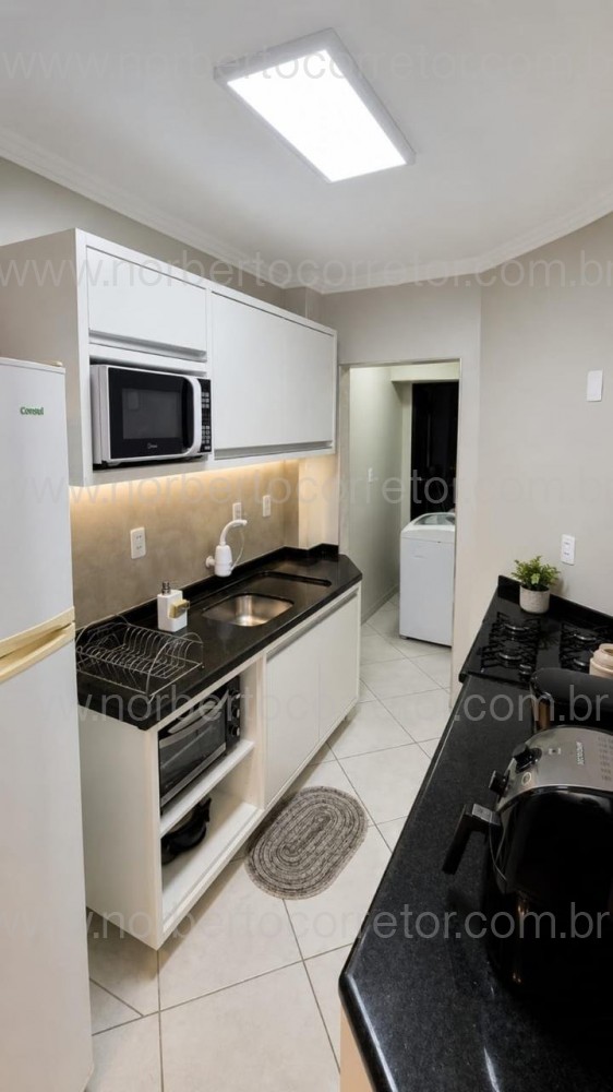 Apartamento 2 dormit�rios, mobiliado, Itapema SC 