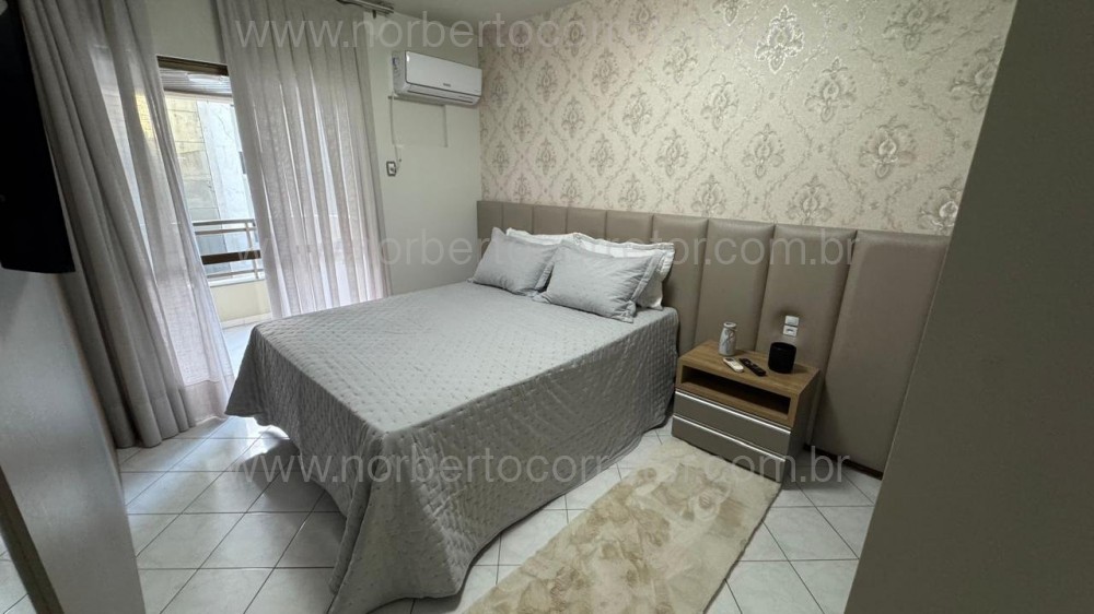 Apartamento 4 dormit�rios quadra mar, Itapema SC 