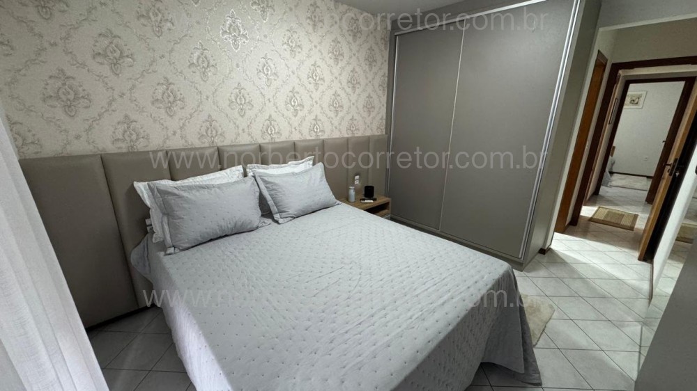 Apartamento 4 dormit�rios quadra mar, Itapema SC 