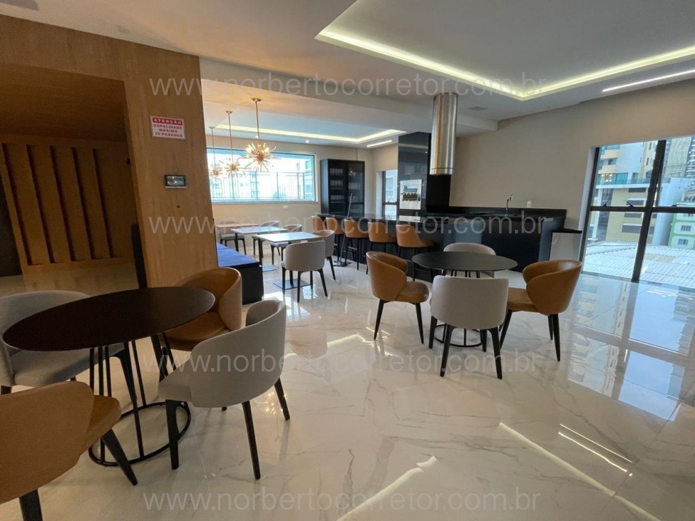 Apartamento 3 dormit�rios 2 Quadra Mar  Itapema SC