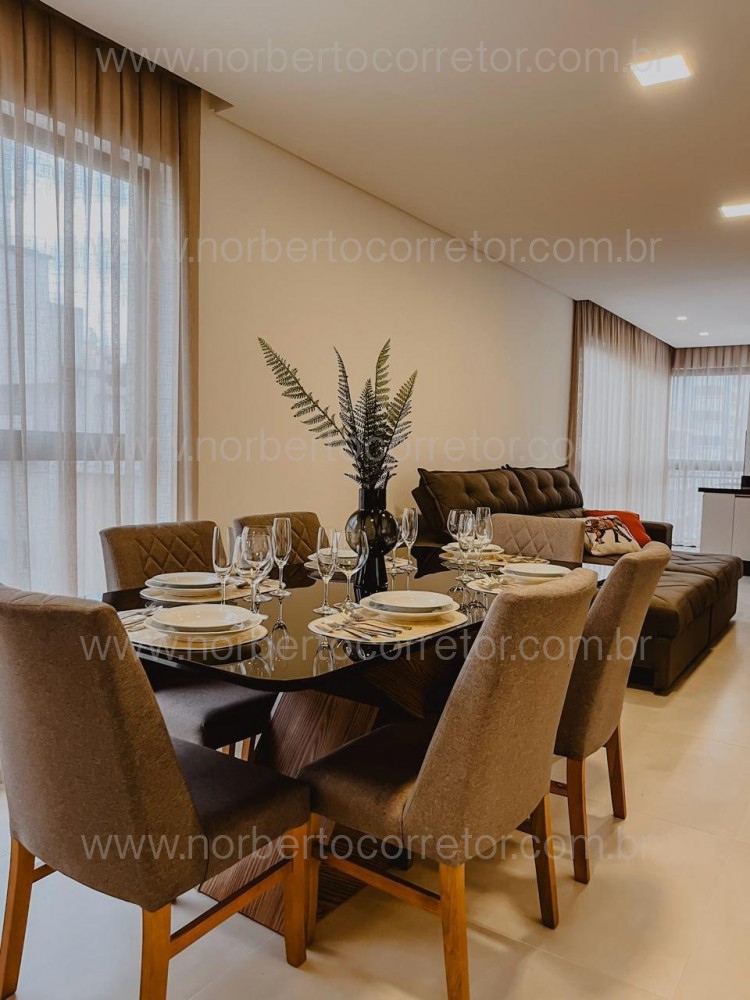 Apartamento 3 dormit�rios 2 Quadra Mar  Itapema SC