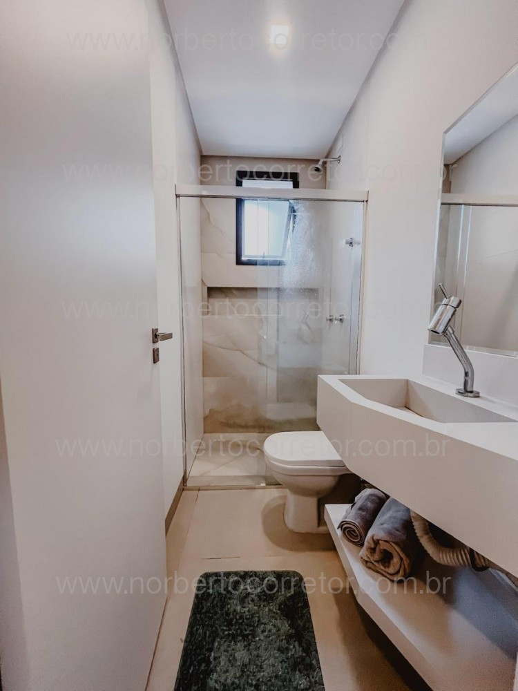 Apartamento 3 dormit�rios 2 Quadra Mar  Itapema SC