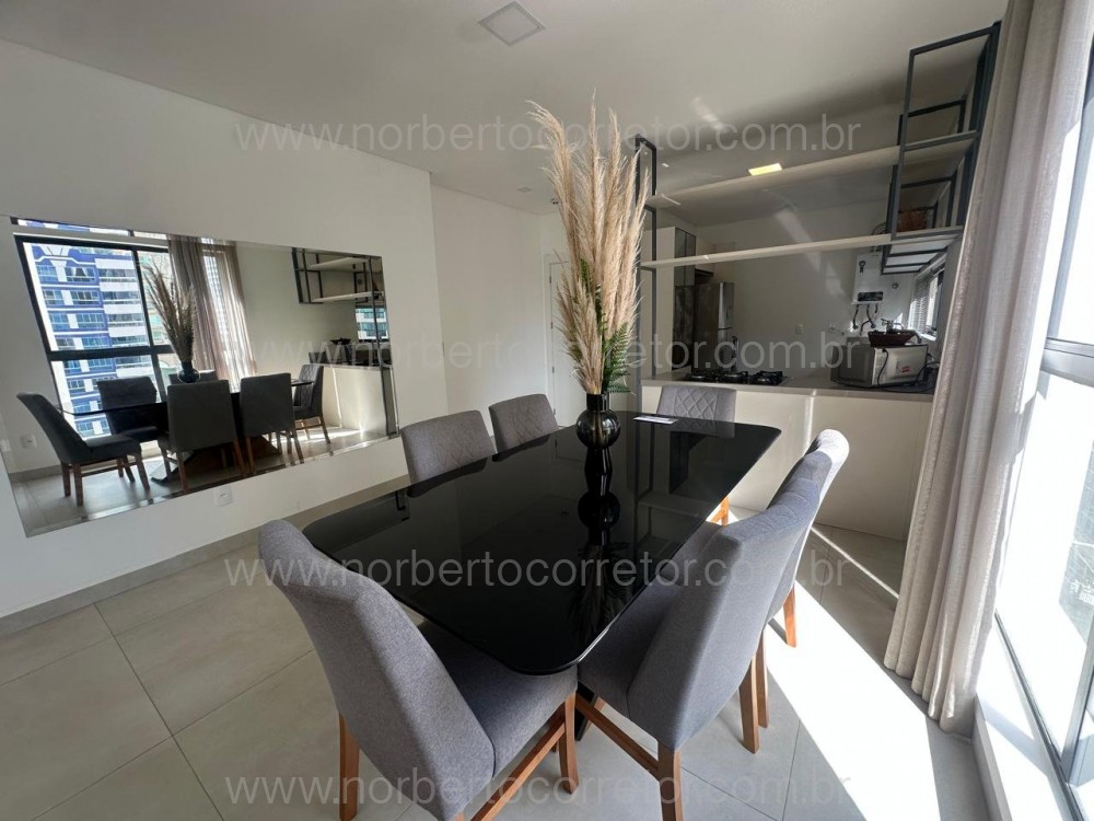 Apartamento 3 dormit�rios 2 Quadra Mar  Itapema SC