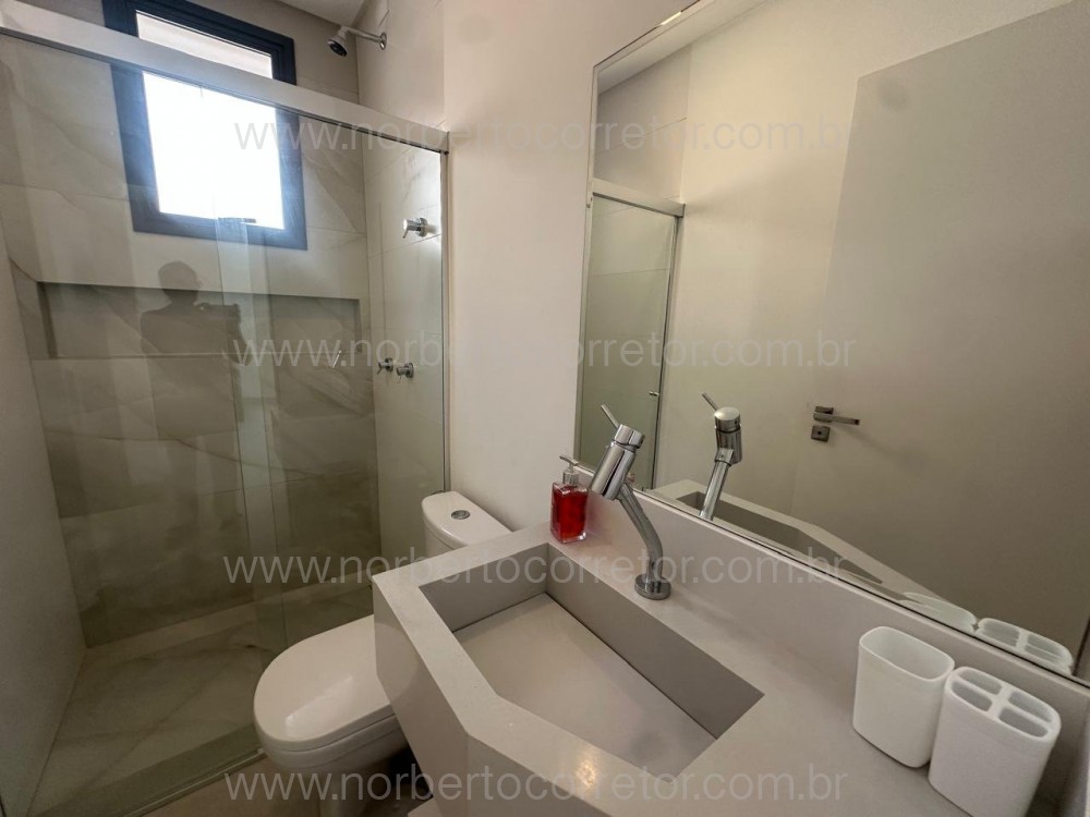 Apartamento 3 dormit�rios 2 Quadra Mar  Itapema SC
