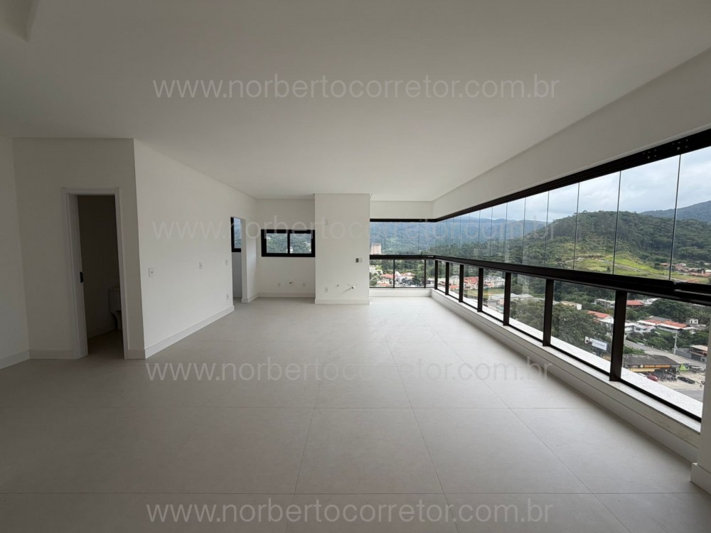 Apartamento 3 su�tes, centro de  Itapema SC