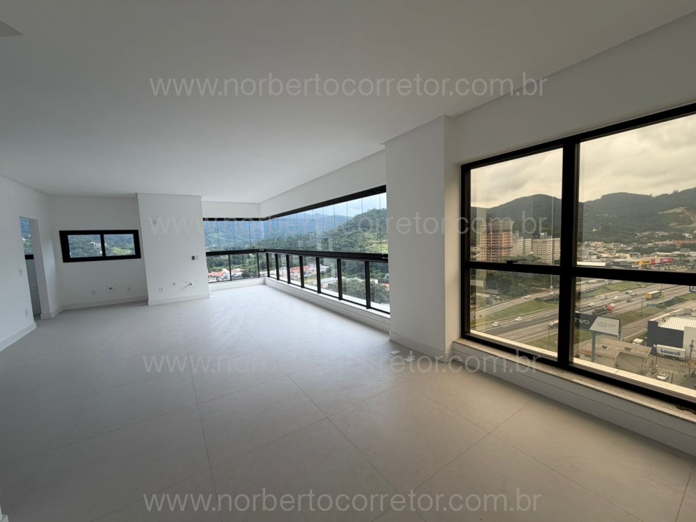 Apartamento 3 su�tes, centro de  Itapema SC