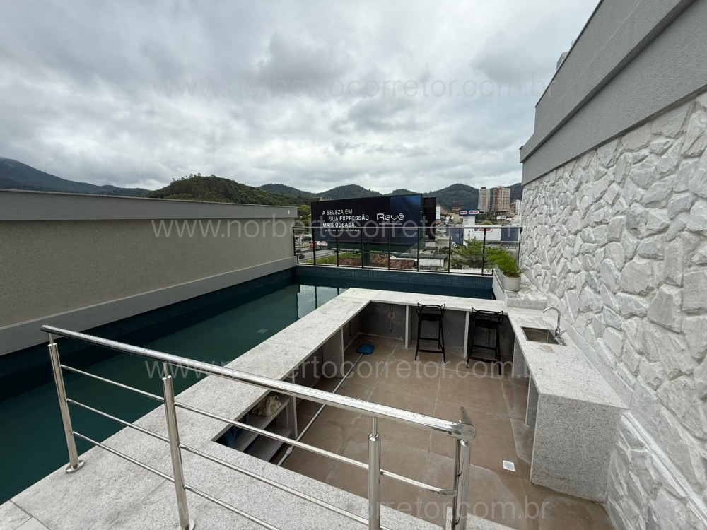 Apartamento 3 su�tes, centro de  Itapema SC
