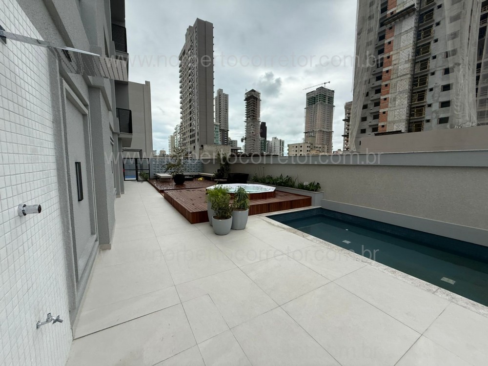Apartamento 3 su�tes, centro de  Itapema SC