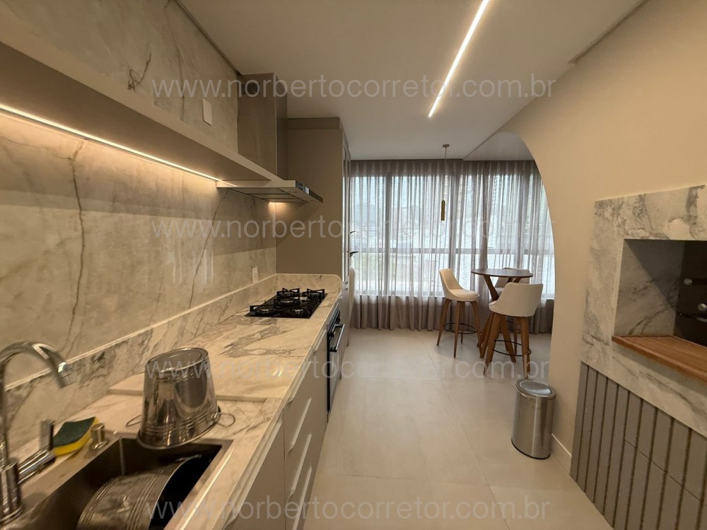 Apartamento 3 su�tes, centro de  Itapema SC