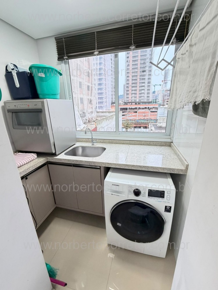 Apartamento 2 quadra mar, Centro Itapema SC