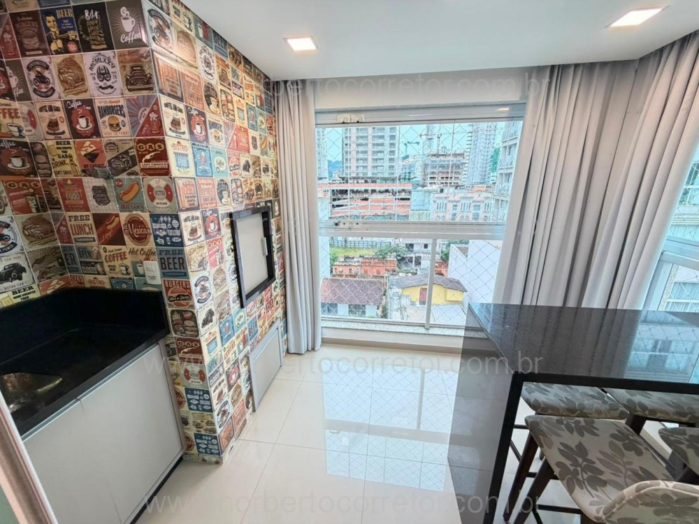 Apartamento 2 quadra mar, Centro Itapema SC