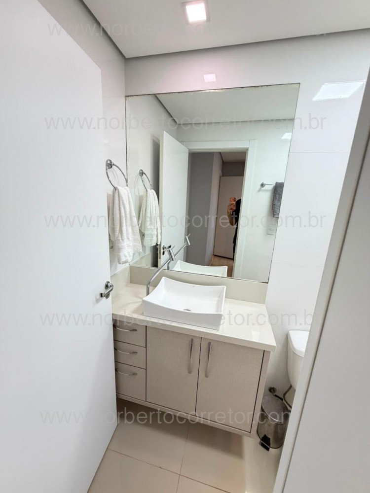 Apartamento 2 quadra mar, Centro Itapema SC