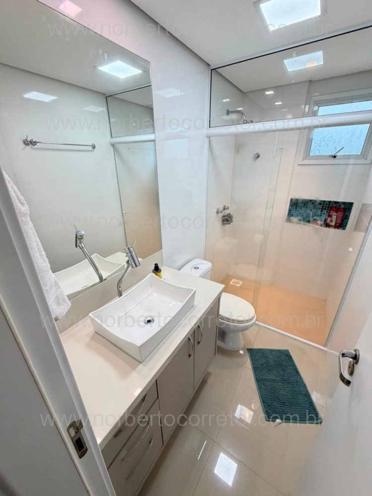 Apartamento 2 quadra mar, Centro Itapema SC