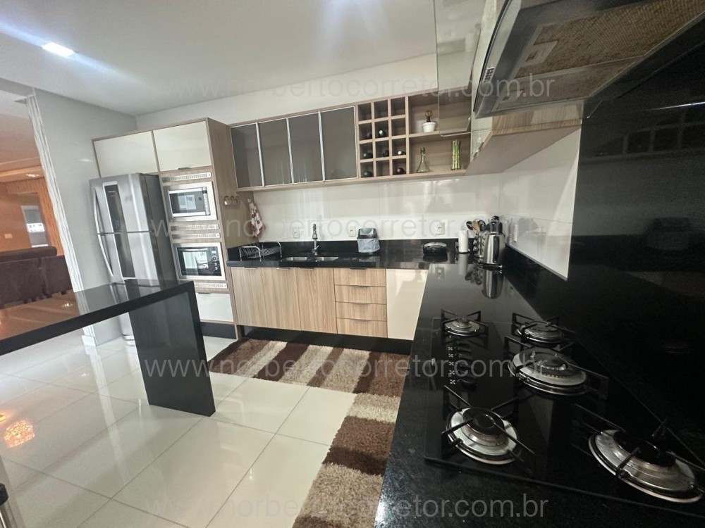 Residencial Mont Sinai , 2 quadra mar , Itapema SC