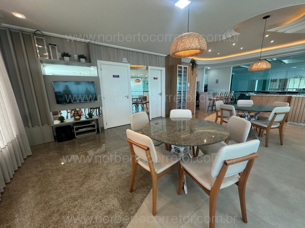 Apartamento P� NA AREIA , Centro de Itapema SC 