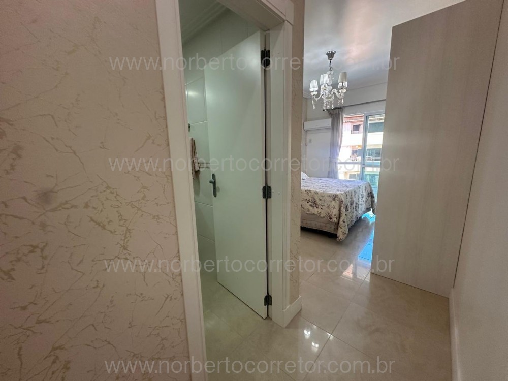 Apartamento P� NA AREIA , Centro de Itapema SC 