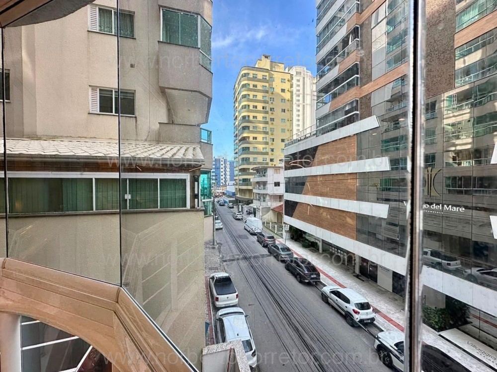 Apartamento 2 quadra mar , Meia Praia, Itapema SC 