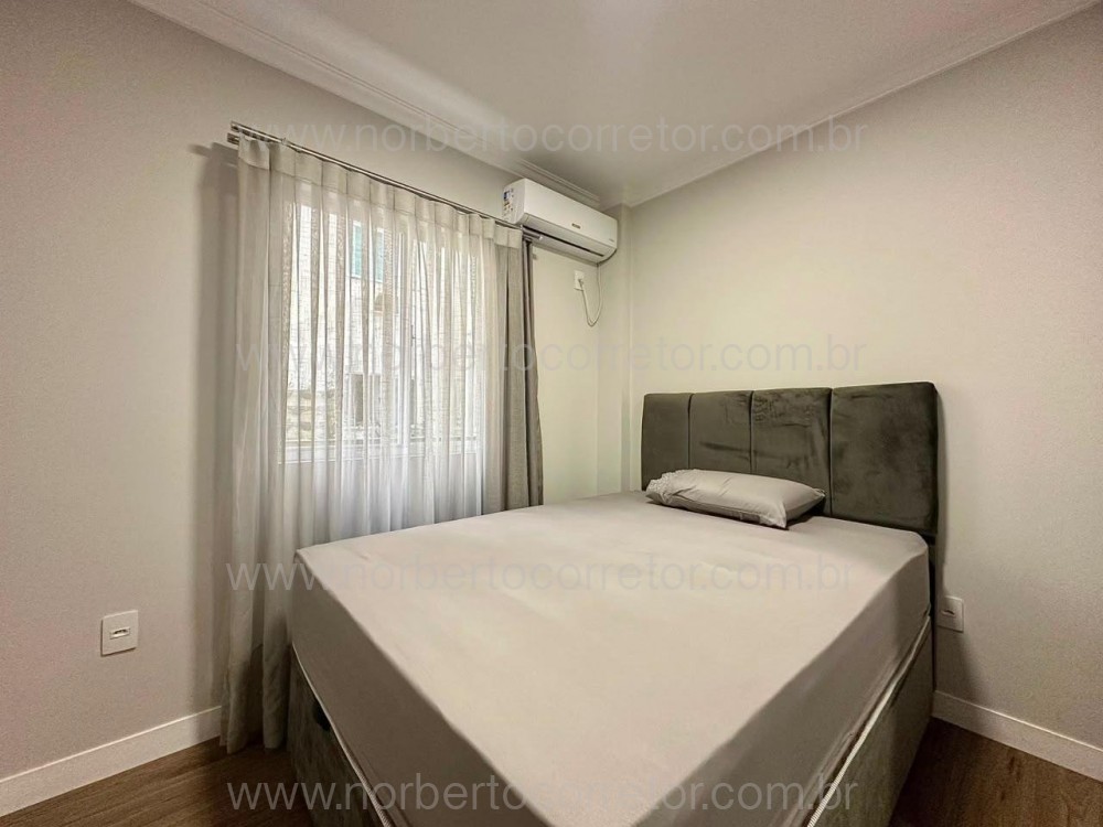 Apartamento 2 quadra mar , Meia Praia, Itapema SC 