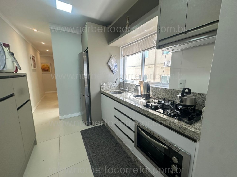 Apartamento mobiliado 2 quadra mar , Itapema SC 