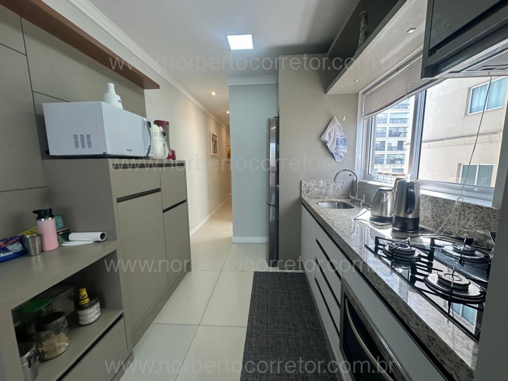 Apartamento mobiliado 2 quadra mar , Itapema SC 