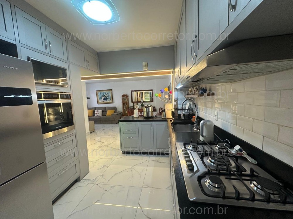 Apartamento 3 dormit�rios , 2 quadra mar , Itapema