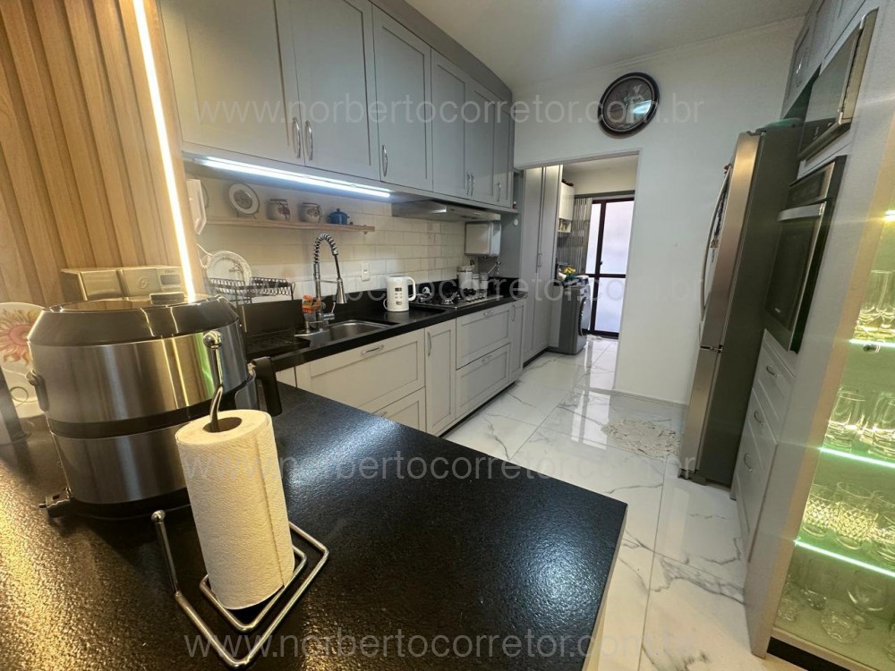 Apartamento 3 dormit�rios , 2 quadra mar , Itapema