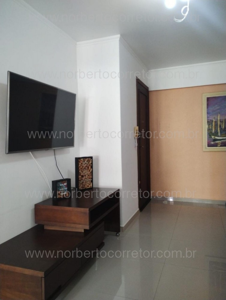 Apartamento pr�ximo ao mar, centro de Itapema SC 