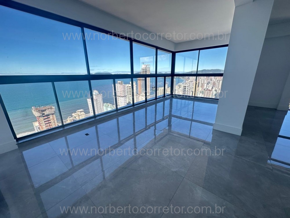 SHARD TOWER , SEGUNDA QUADRA MAR  ITAPEMA 