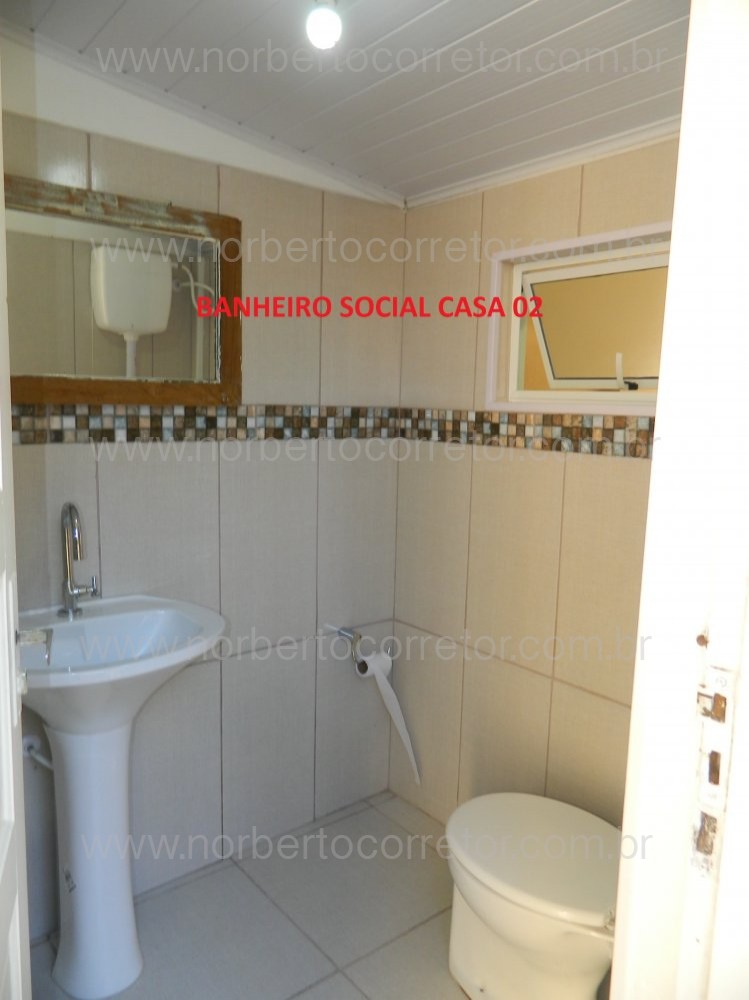 CASA PARA EXCURSO COM PISCINA PARA  60 PESSOAS