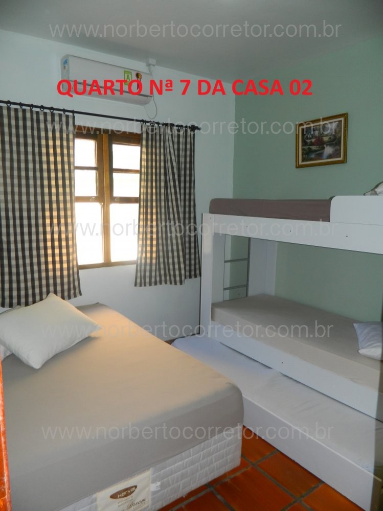 CASA PARA EXCURSO COM PISCINA PARA  60 PESSOAS