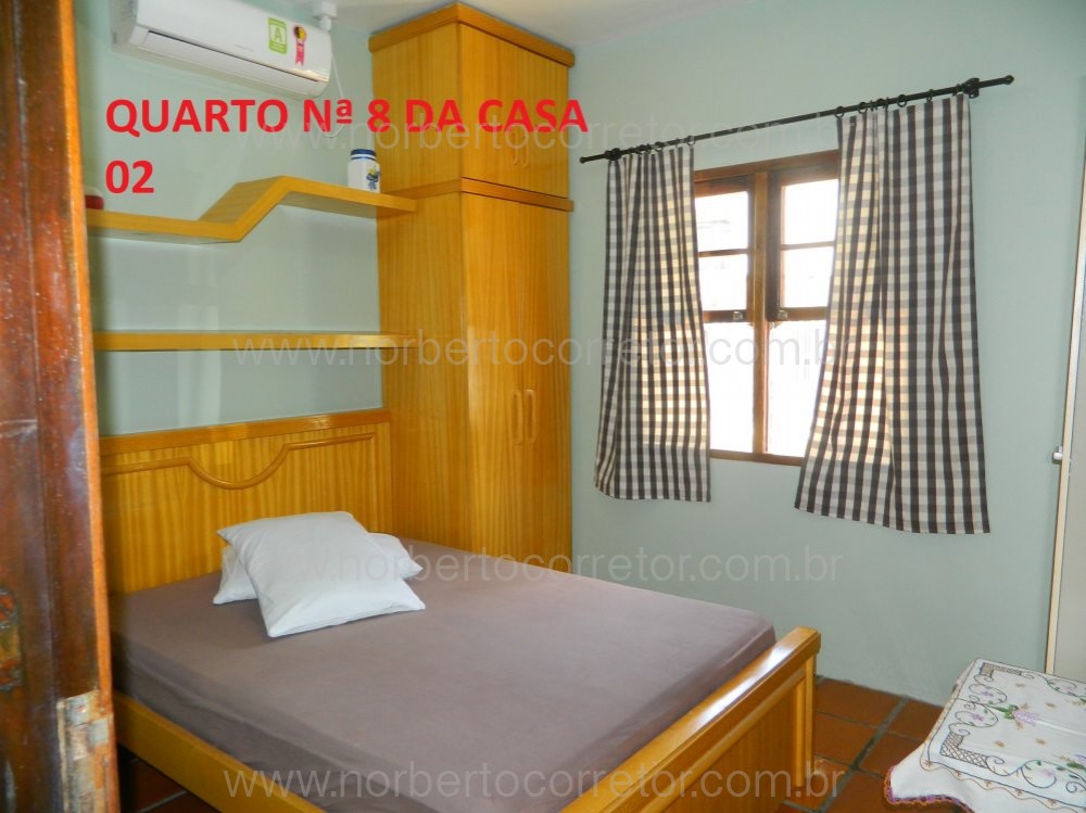 CASA PARA EXCURSO COM PISCINA PARA  60 PESSOAS