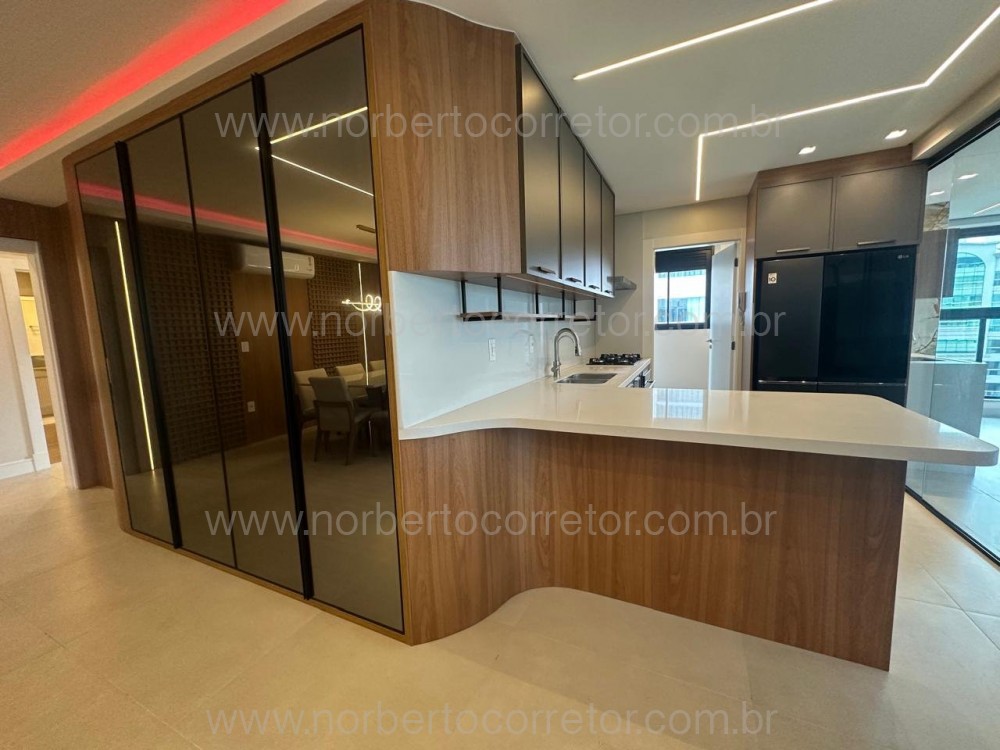 TIMES SQUARE , 2� QUADRA MAR , ITAPEMA SC 