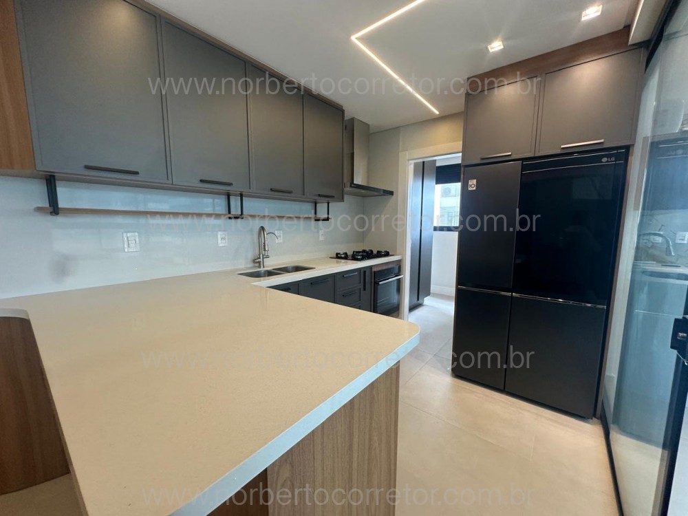 TIMES SQUARE , 2� QUADRA MAR , ITAPEMA SC 