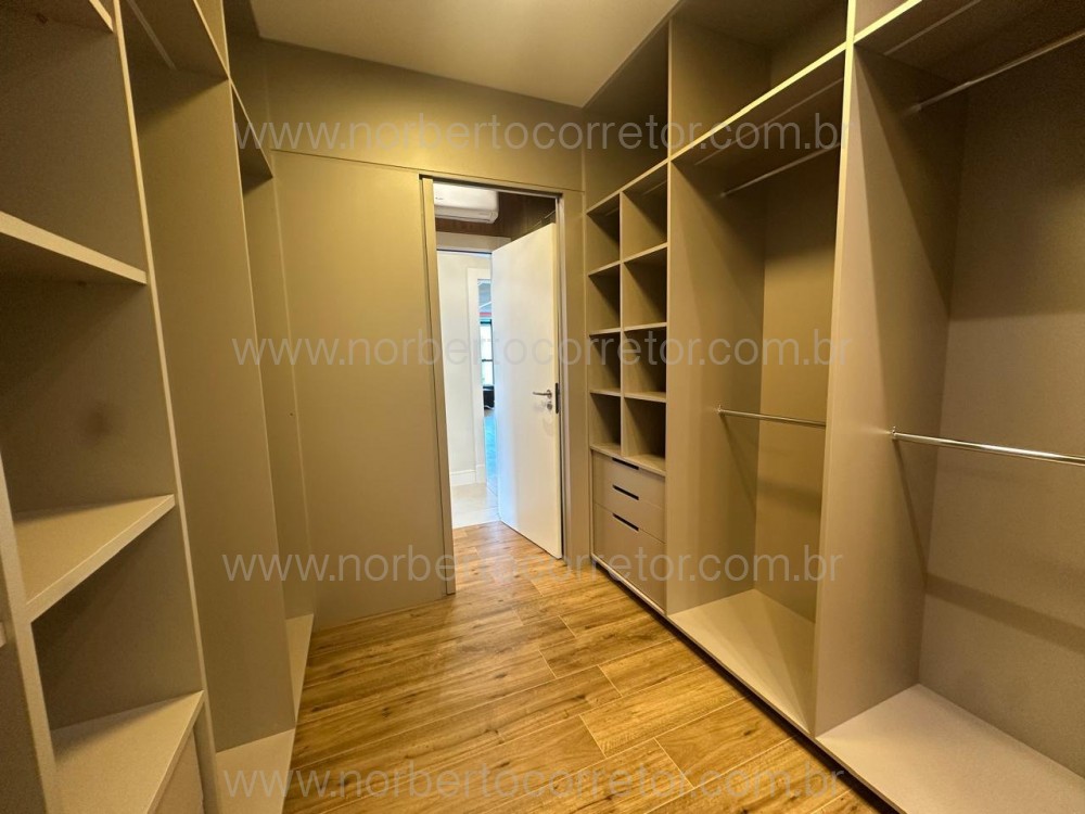 TIMES SQUARE , 2� QUADRA MAR , ITAPEMA SC 