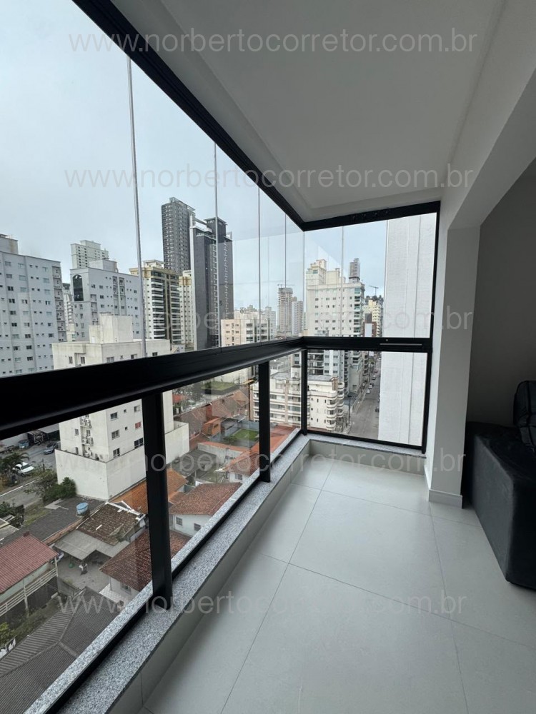 Apartamento 3 su�tes, Meia Praia, Itapema SC