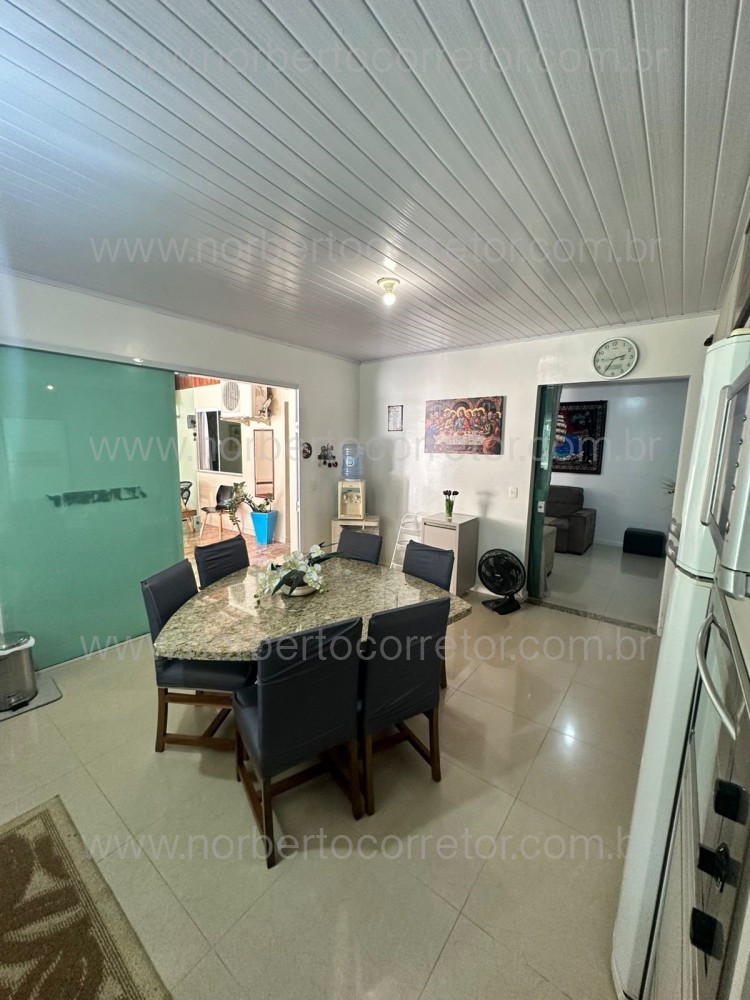 CASA COM PISCINA  03  SUITE TEMPORADA MEIA PRAIA 