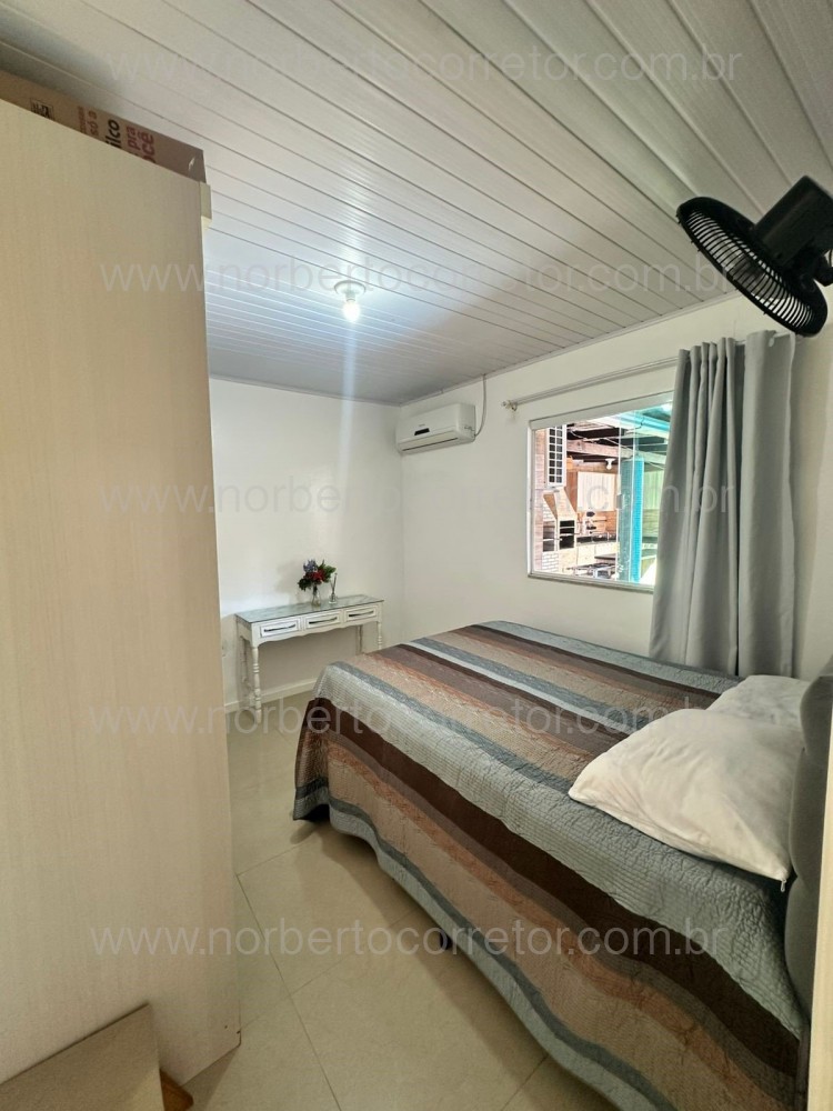 CASA COM PISCINA  03  SUITE TEMPORADA MEIA PRAIA 