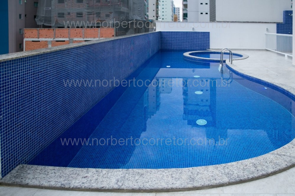 APARTAMENTO A VENDA EM MEIA PRAIA  04 SUTES 