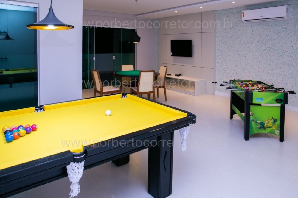 APARTAMENTO A VENDA EM MEIA PRAIA  04 SUTES 