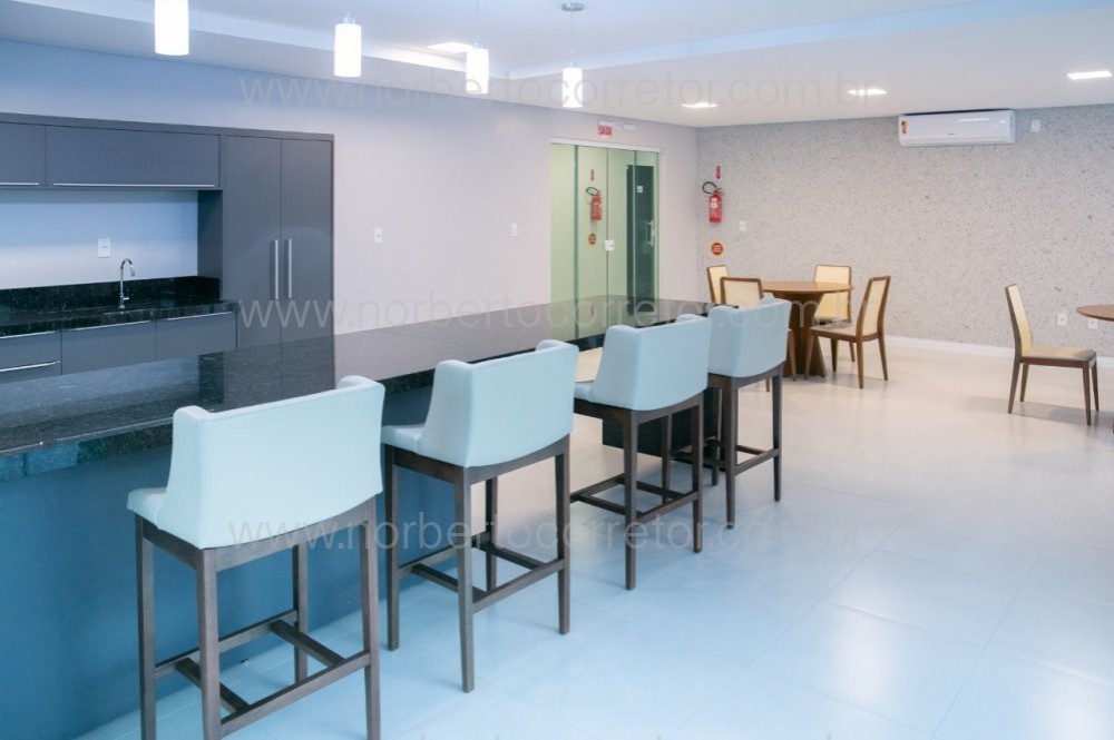 APARTAMENTO A VENDA EM MEIA PRAIA  04 SUTES 