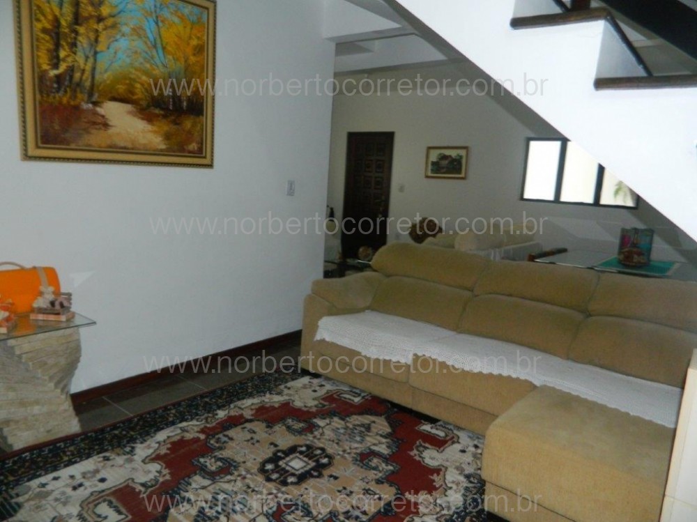 CASA COM PISCINA TEMPORADA  PORTO BELO PEREQUE 