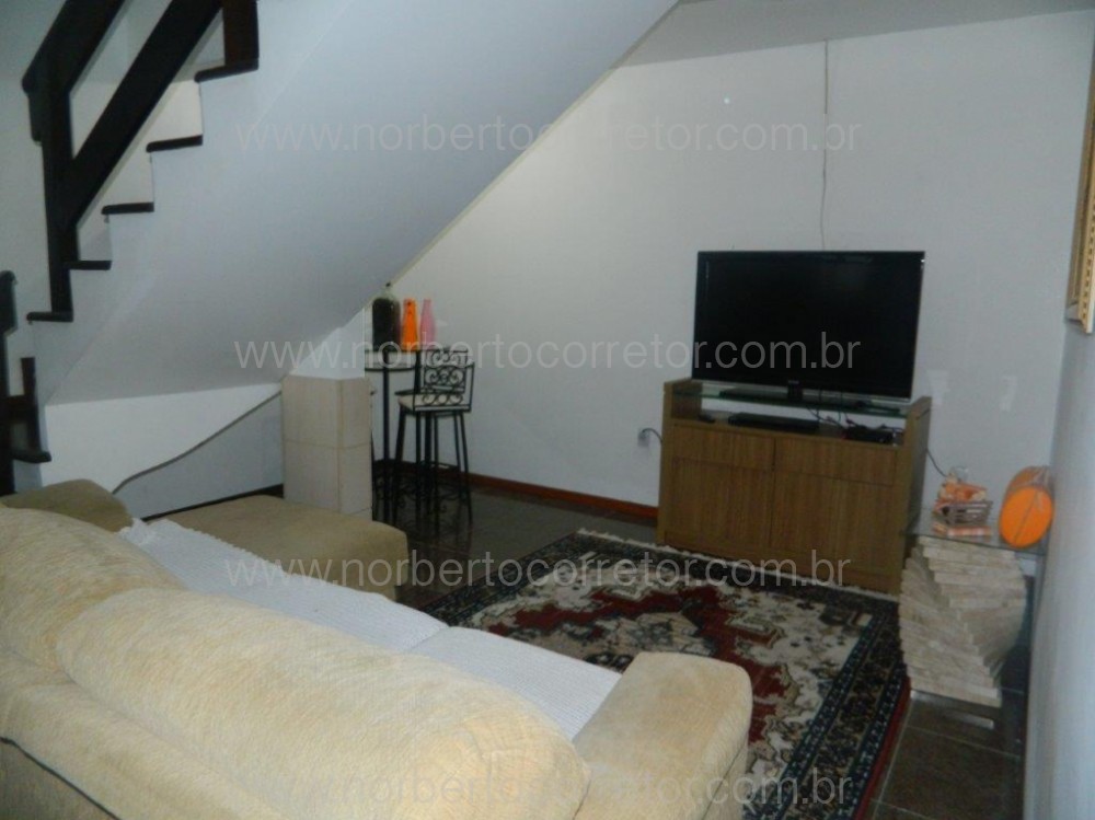 CASA COM PISCINA TEMPORADA  PORTO BELO PEREQUE 