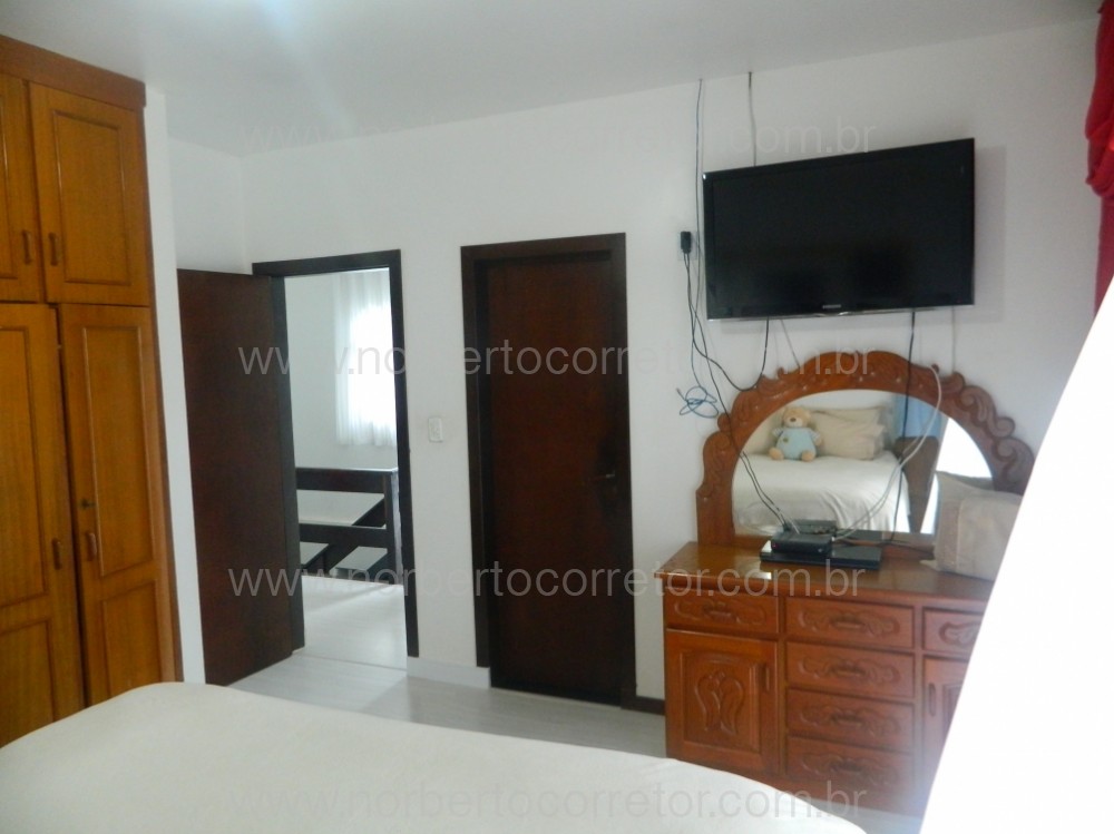 CASA COM PISCINA TEMPORADA  PORTO BELO PEREQUE 