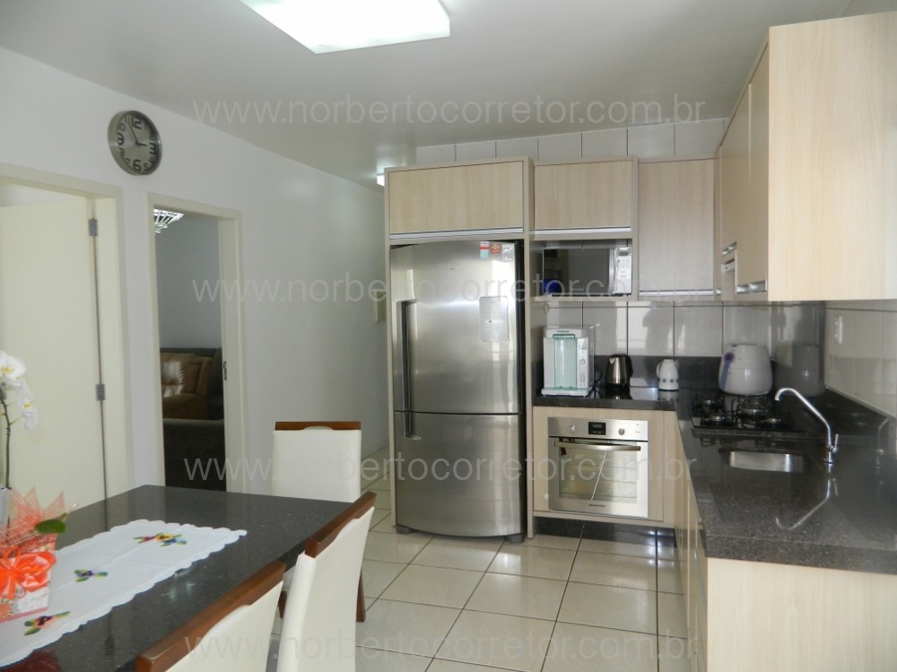 CASA MEIA PRAIA ELIETE 20 PESSOAS 