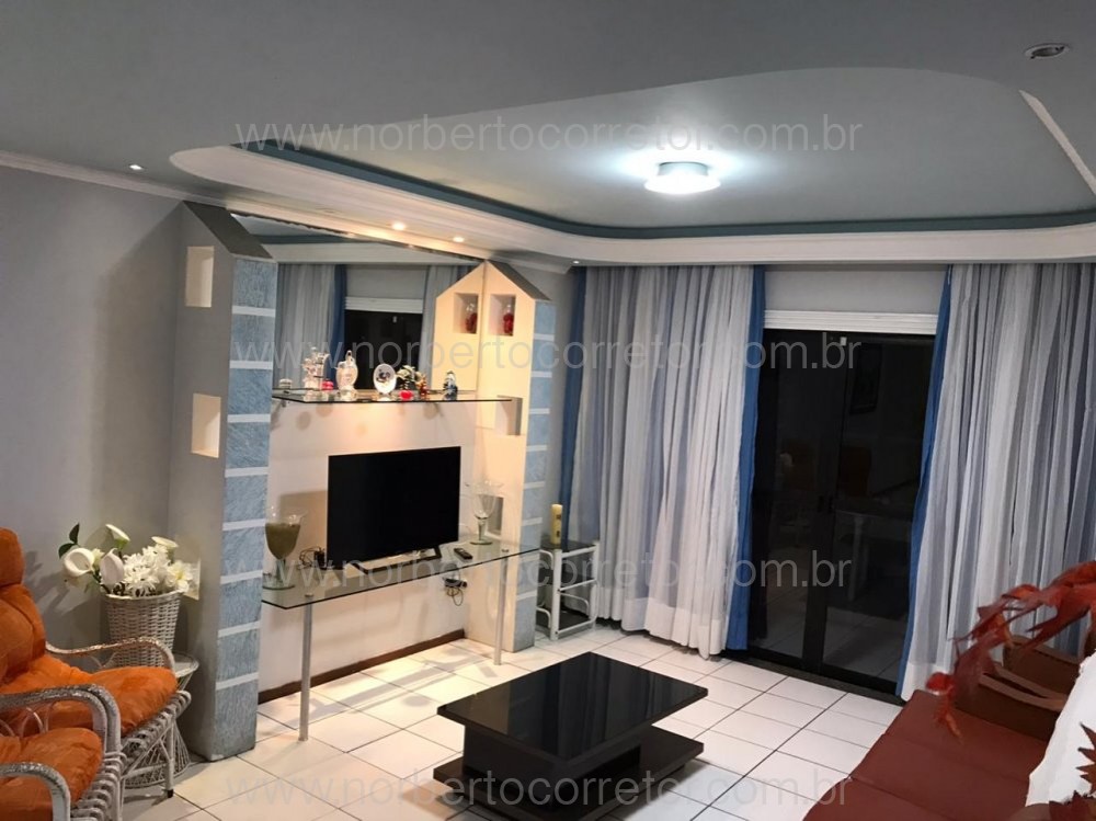 APARTAMENTO FRENTE MAR  MEIA PRAIA