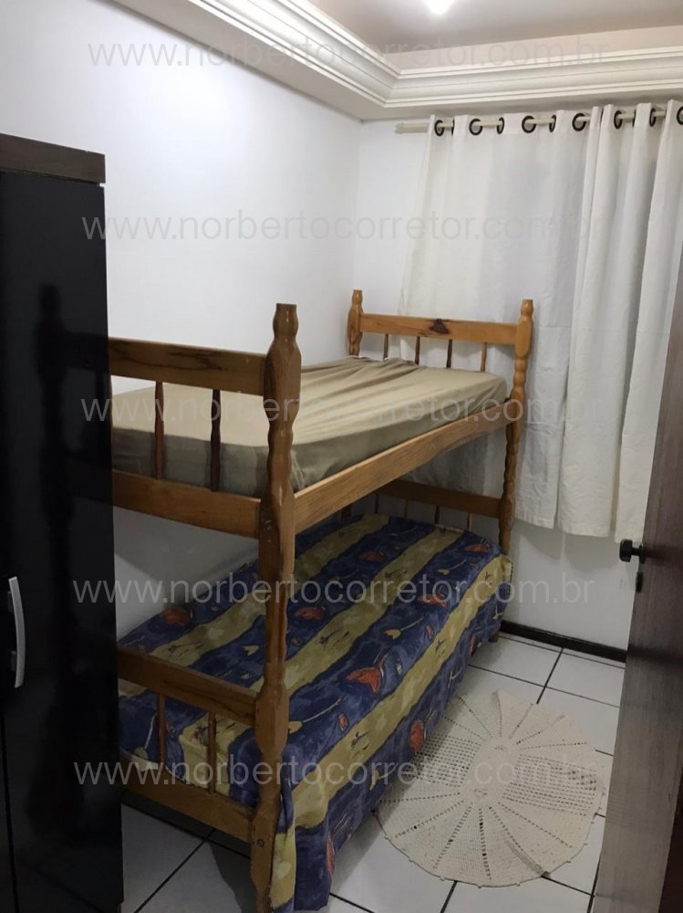 APARTAMENTO FRENTE MAR  MEIA PRAIA