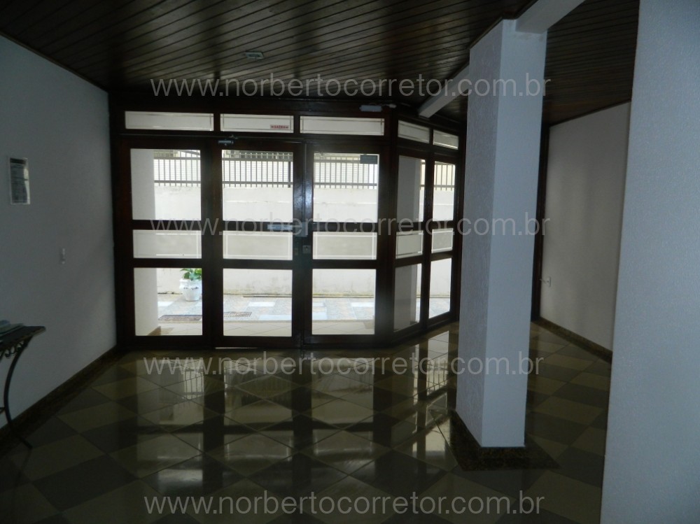 APARTAMENTO FRENTE MAR  MEIA PRAIA